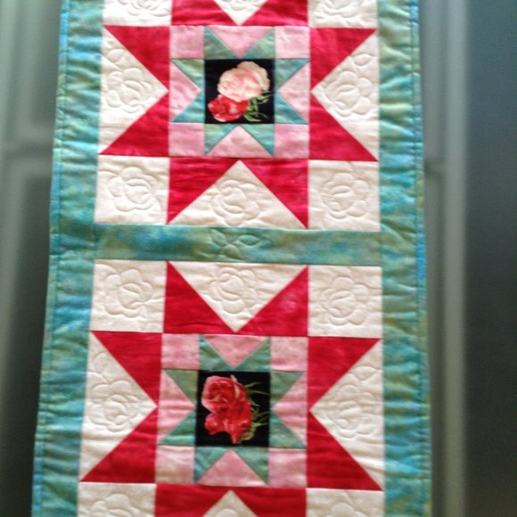 Quilted Star Pattern Handmade Table Runner 42 1/2" x 15 3/4" Rectangle Table Top - Picture 9 of 13